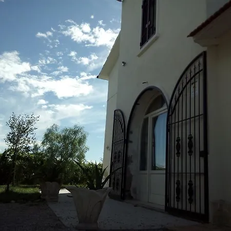 Posta Piana Oda ve Kahvaltı