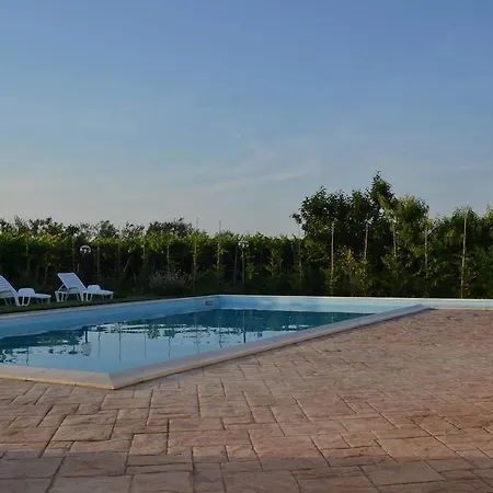 Posta Piana Oda ve Kahvaltı Canosa di Puglia