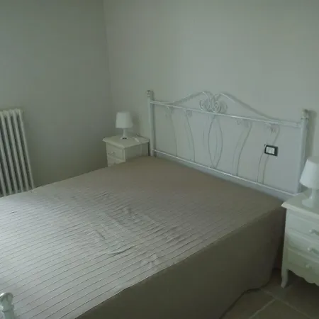 Posta Piana Oda ve Kahvaltı Canosa di Puglia